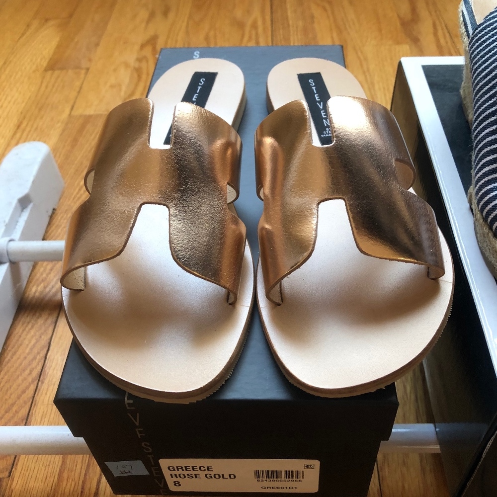 NWT Steve Madden Greece Sandals Rose Rose Gold